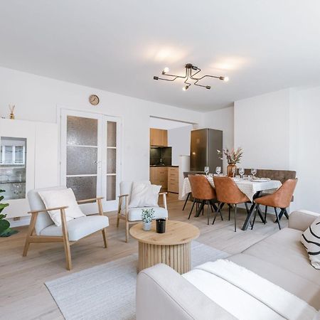 Hugo By The Harbor, Light-Filled And Centrally Located Apartment - Free Parking Oostende Eksteriør bilde