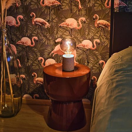 Hugo By The Harbor, Light-Filled And Centrally Located Apartment - Free Parking Oostende Eksteriør bilde